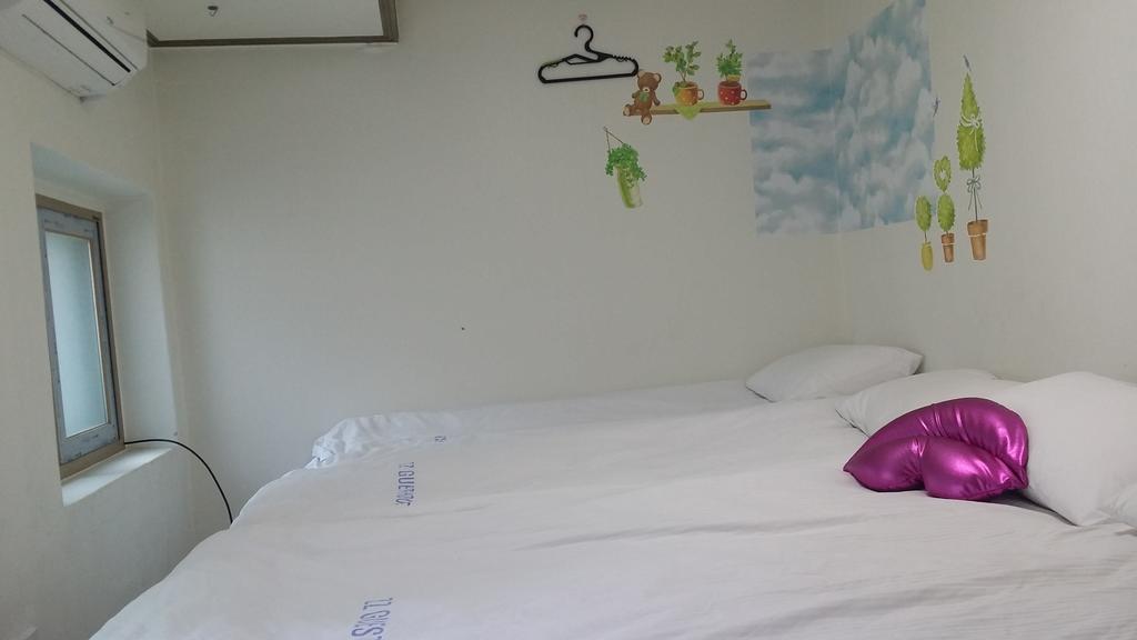 Myeongdong Guesthouse Szöul Szoba fotó